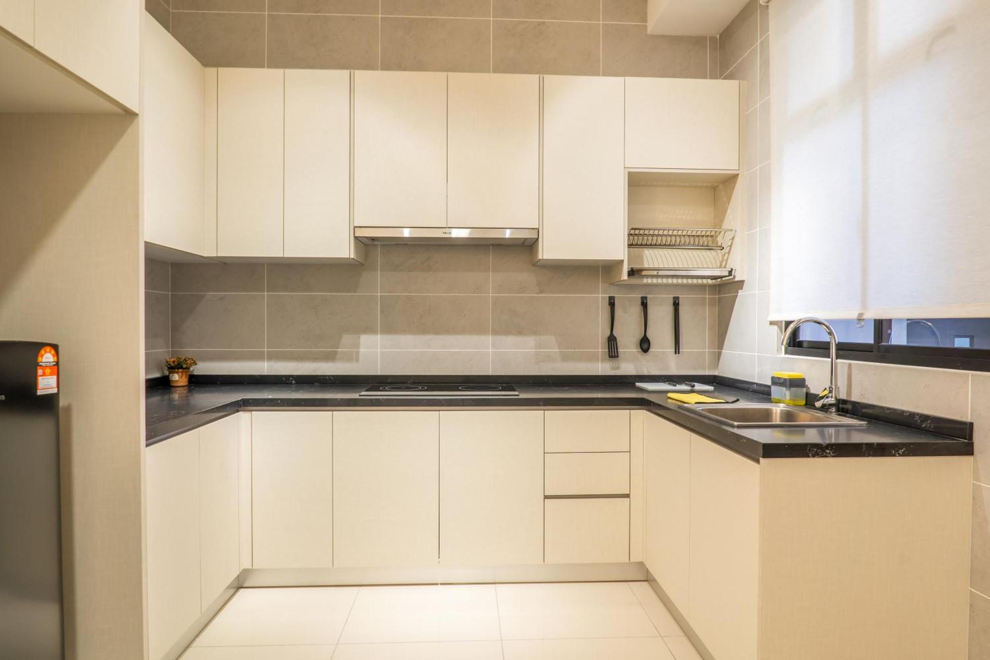 Twin Tower Residence By Nest Home【5 Mins Walk To Ciq】 Джохор-Бару Экстерьер фото