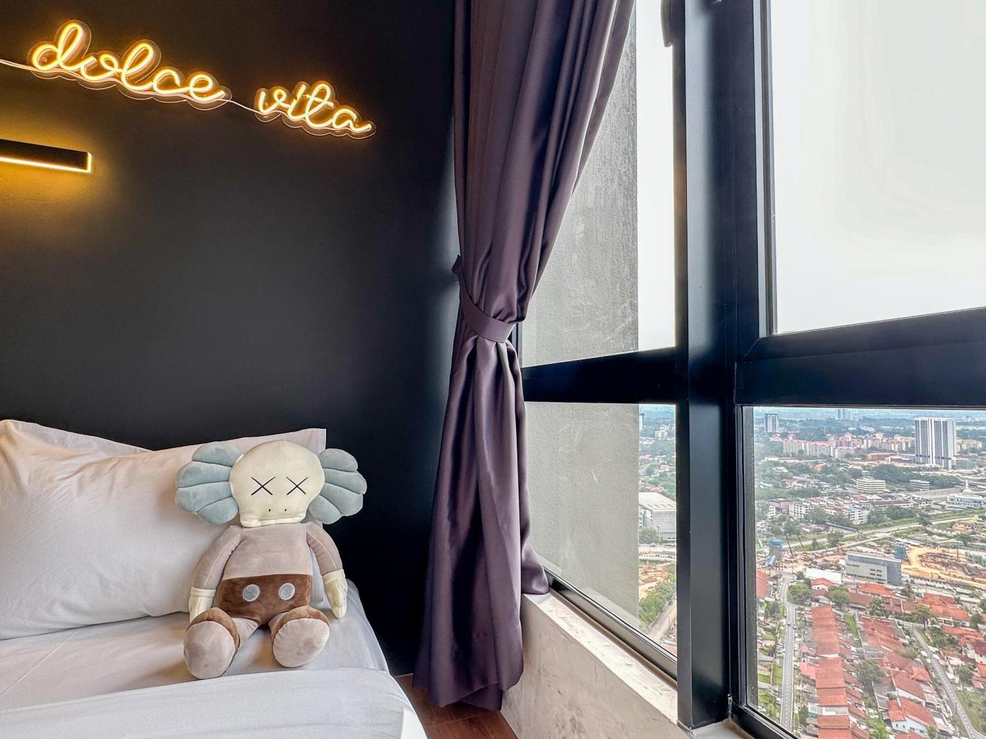 Twin Tower Residence By Nest Home【5 Mins Walk To Ciq】 Джохор-Бару Экстерьер фото